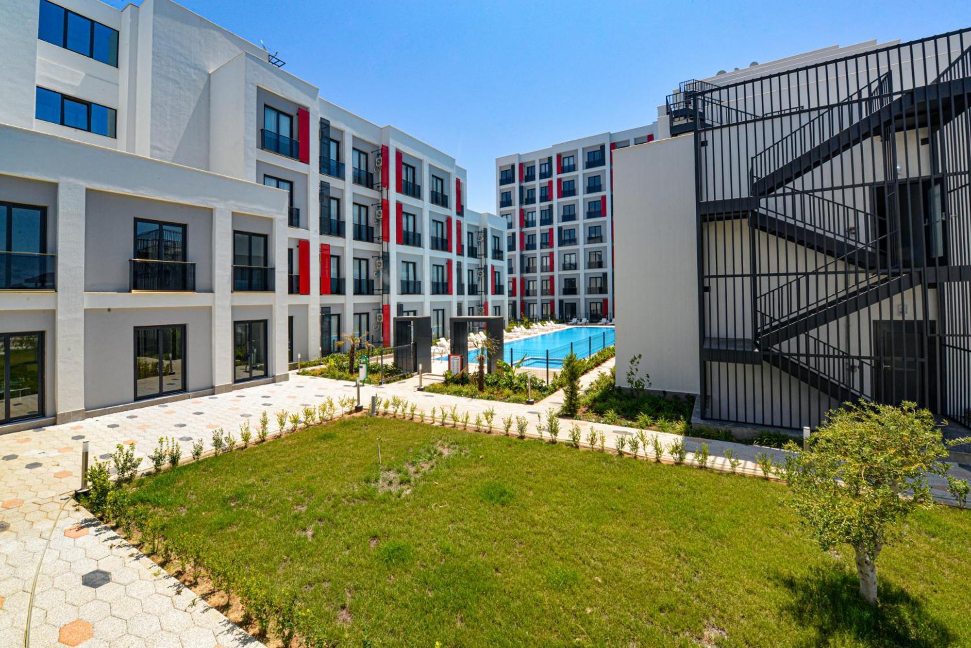 C Suites Antalia Airport Buitenkant foto