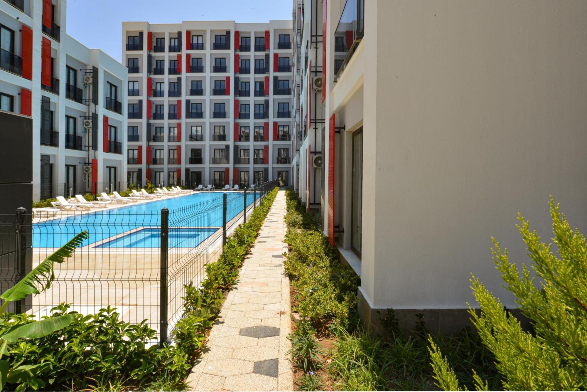 C Suites Antalia Airport Buitenkant foto