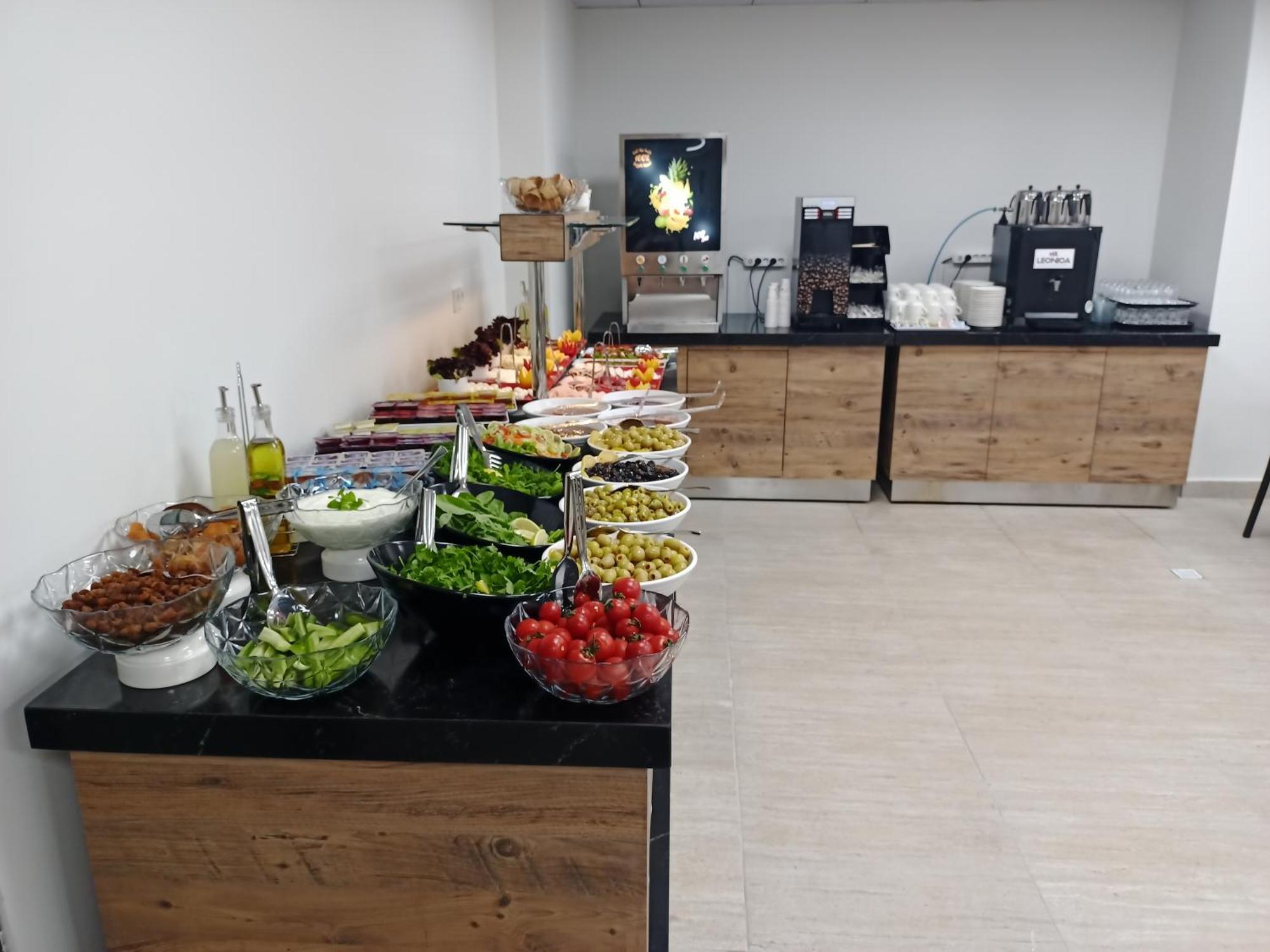 C Suites Antalia Airport Buitenkant foto