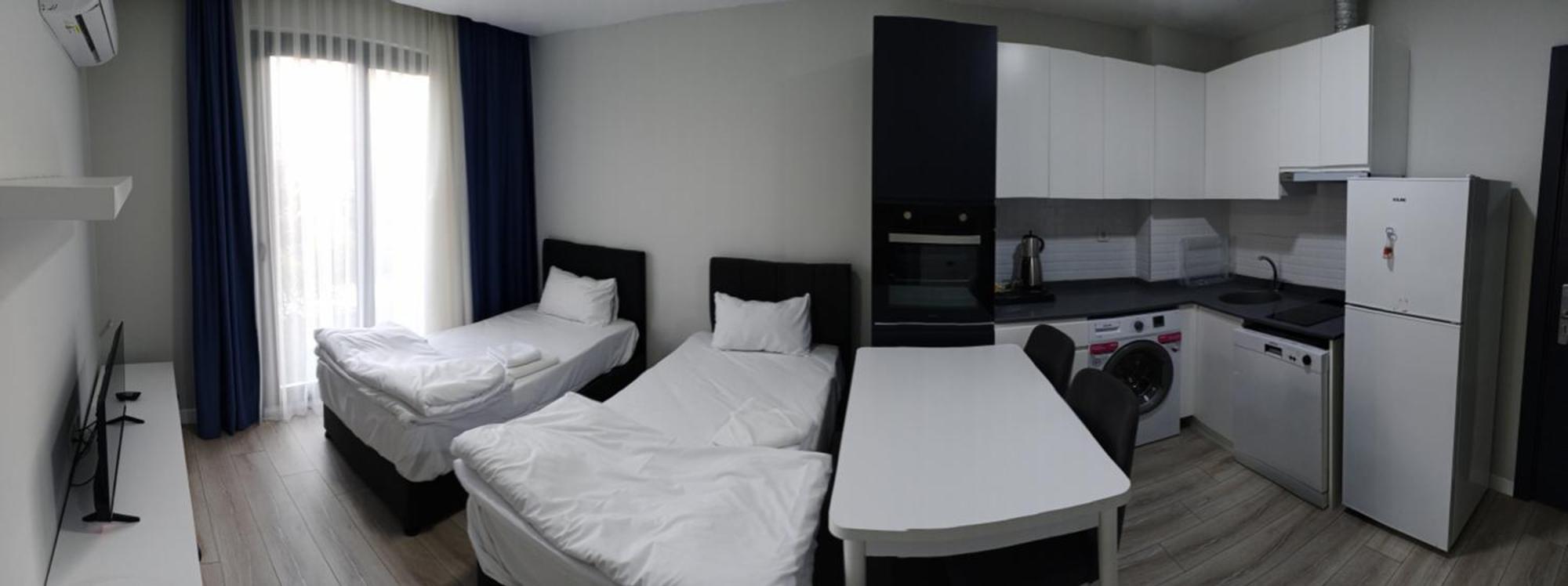 C Suites Antalia Airport Buitenkant foto